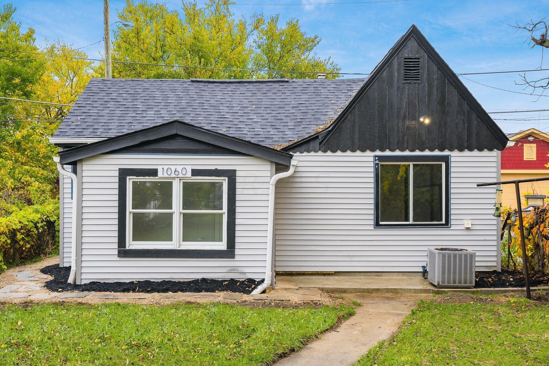 8 Charming Tiny Houses For Sale in Northeast Ohio Right Now, Cleveland